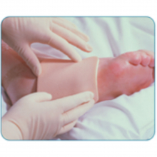 Allevyn Non-Adhesive hidrocelluláris habkötszer ragasztószegély nélkül 10 x 10 cm