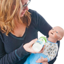 Betegápolási csecsemő modell