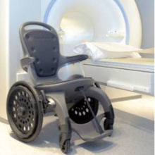 Kerekesszék EasyRoller műanyag MRI kompatibilis 150kg-ig