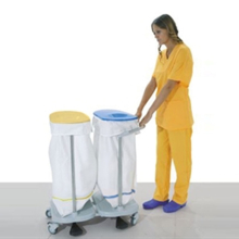 Szennyesgyűjtő kocsi - pedállal, 2 zsákos