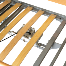 Elektromos betegápolási ágy DIAS 180 kg-ig, fa rácsozással