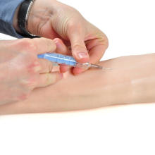 Injekciós oktató kar BASIC