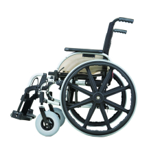 Kerekesszék műanyag MRI kompatibilis 130kg-ig / 3 Tesla